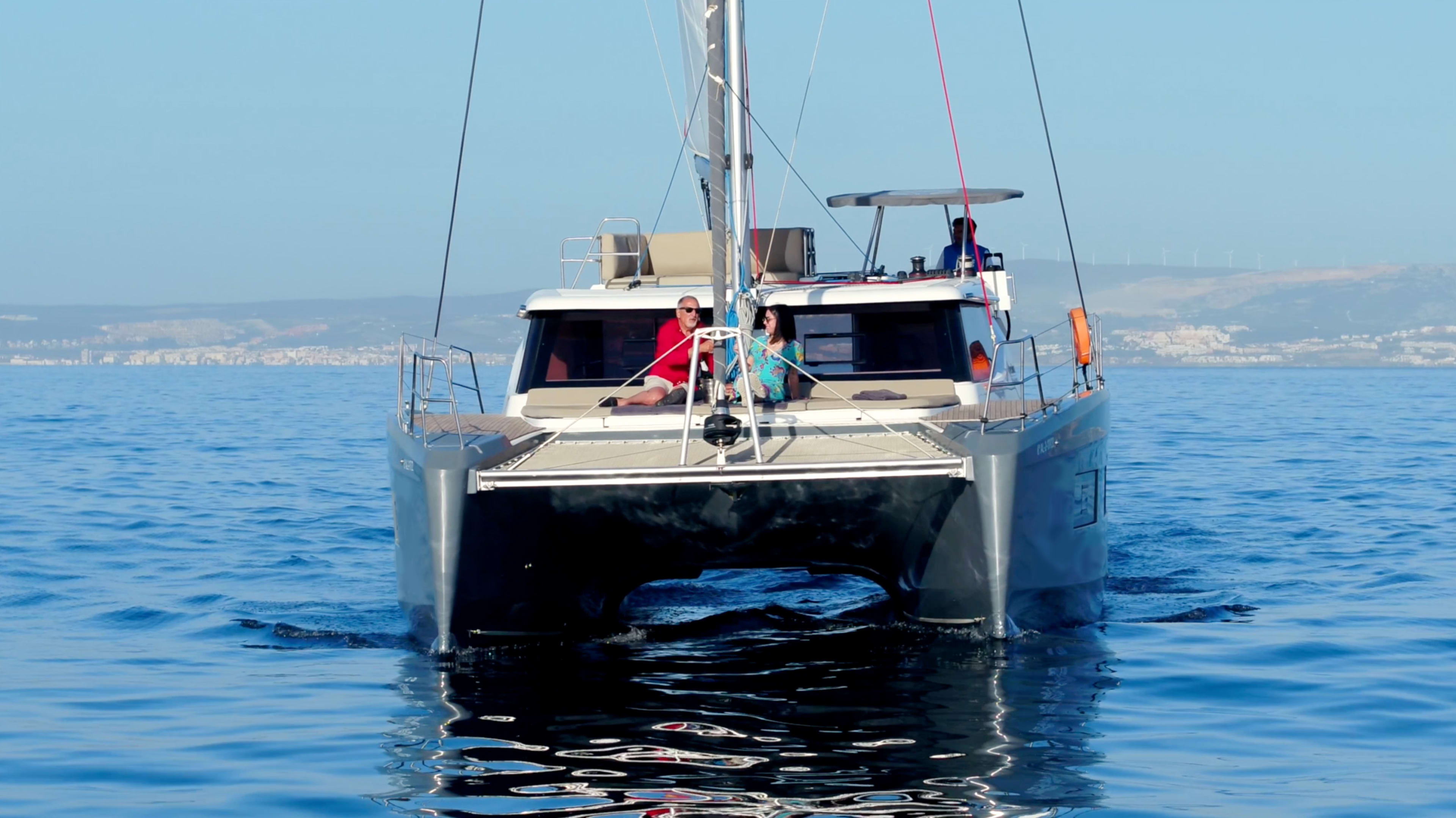 Vanelia Aventura 37 amarrado en Puerto Mahon