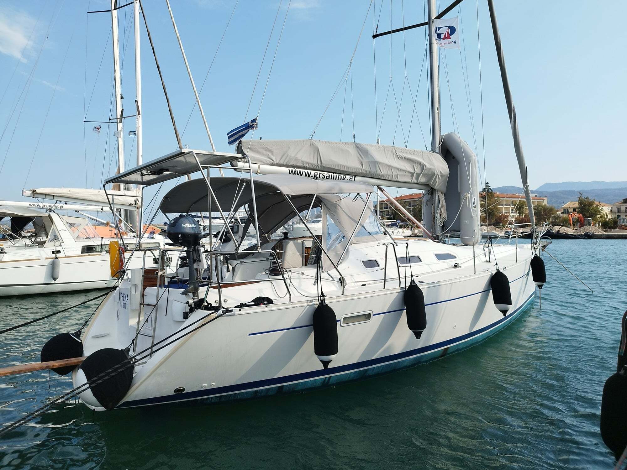 ATHINA Sails Oceanis 393 vor Anker in Lefkada / Port of Lefkas