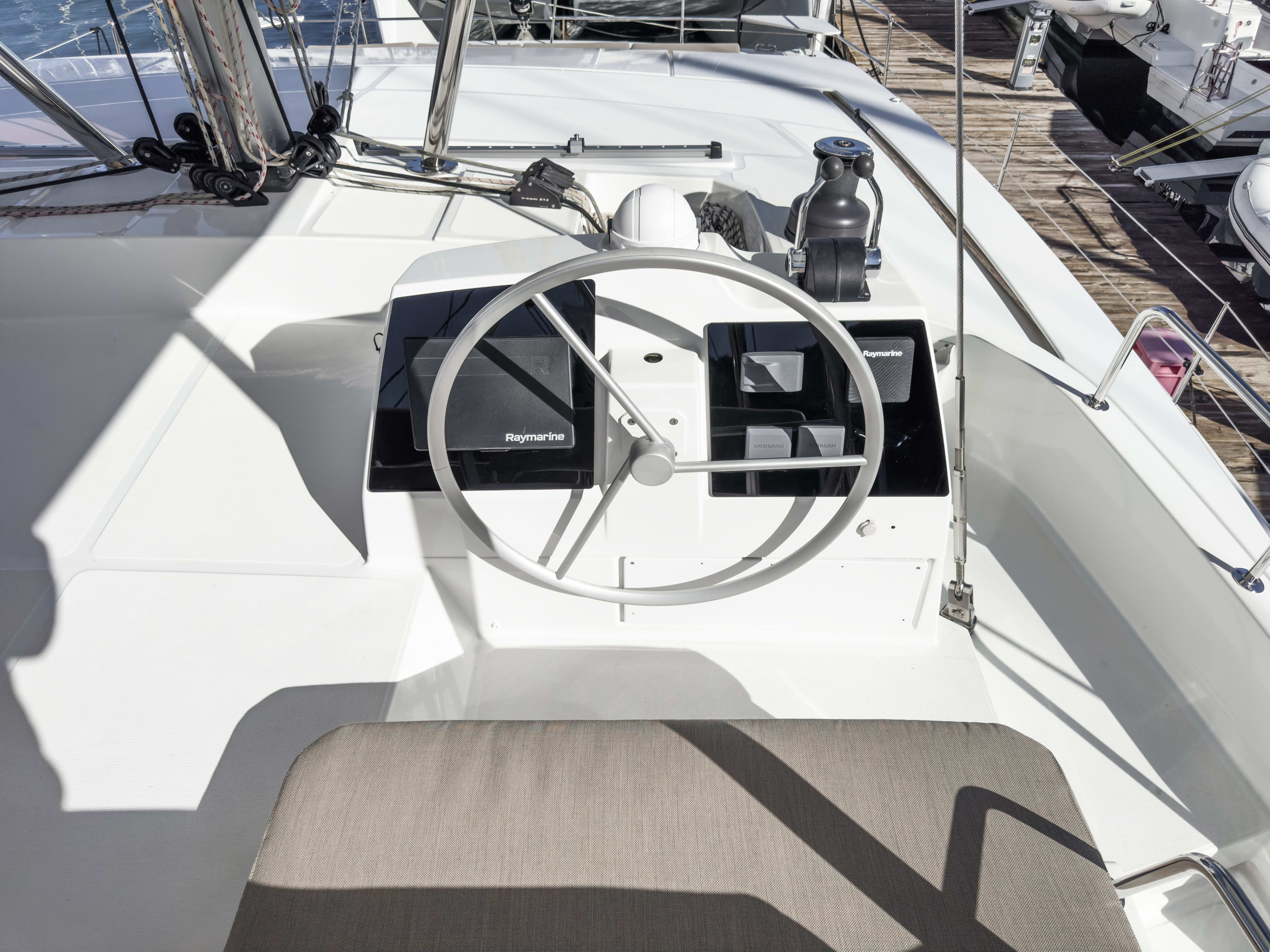 PAGORA Bali 4.8 moored at Fethiye / Yacht Classic Hotel