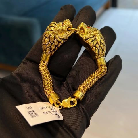 Kadas-lion-head-antique