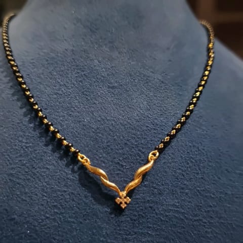 mangalsutra-pendant