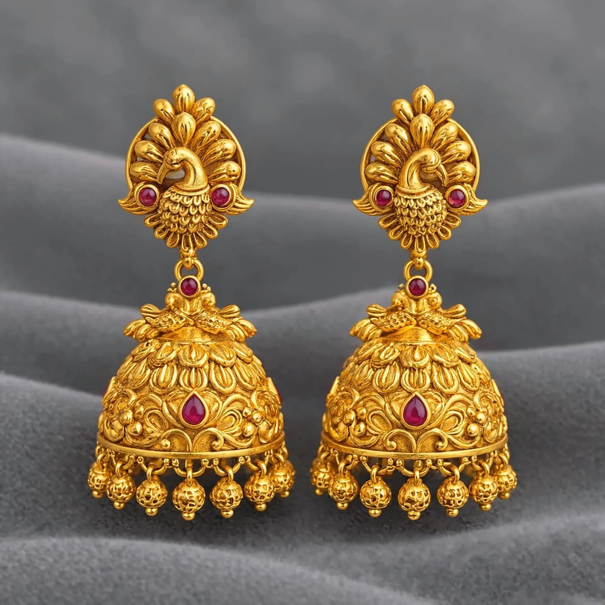 jhumka-peacock-dome