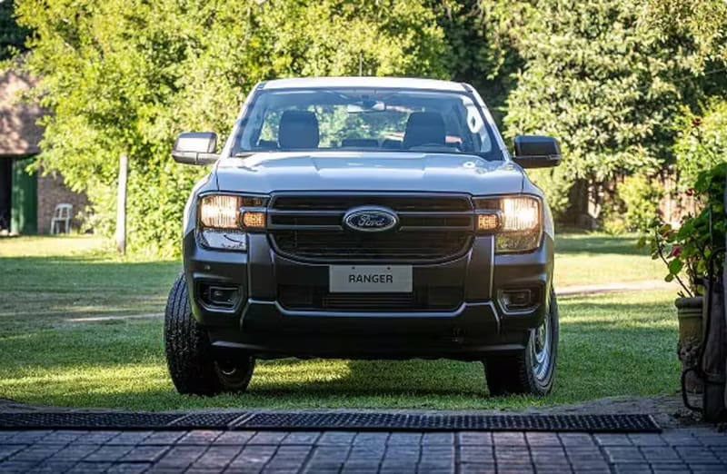 Ford Ranger - foto 3