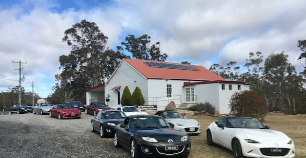 Hanging around Bungonia