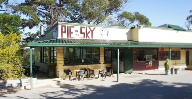 Hunter Run to Pie in the Sky
