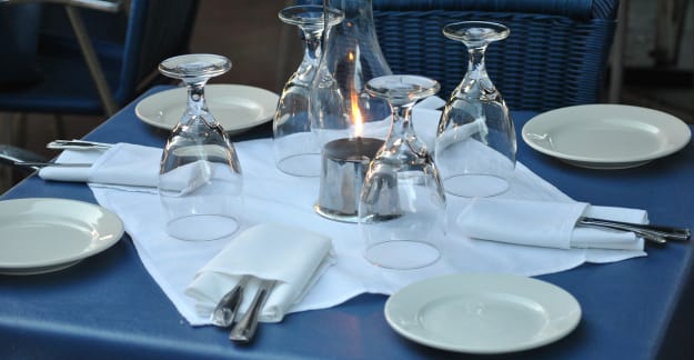 Restaurant table setting