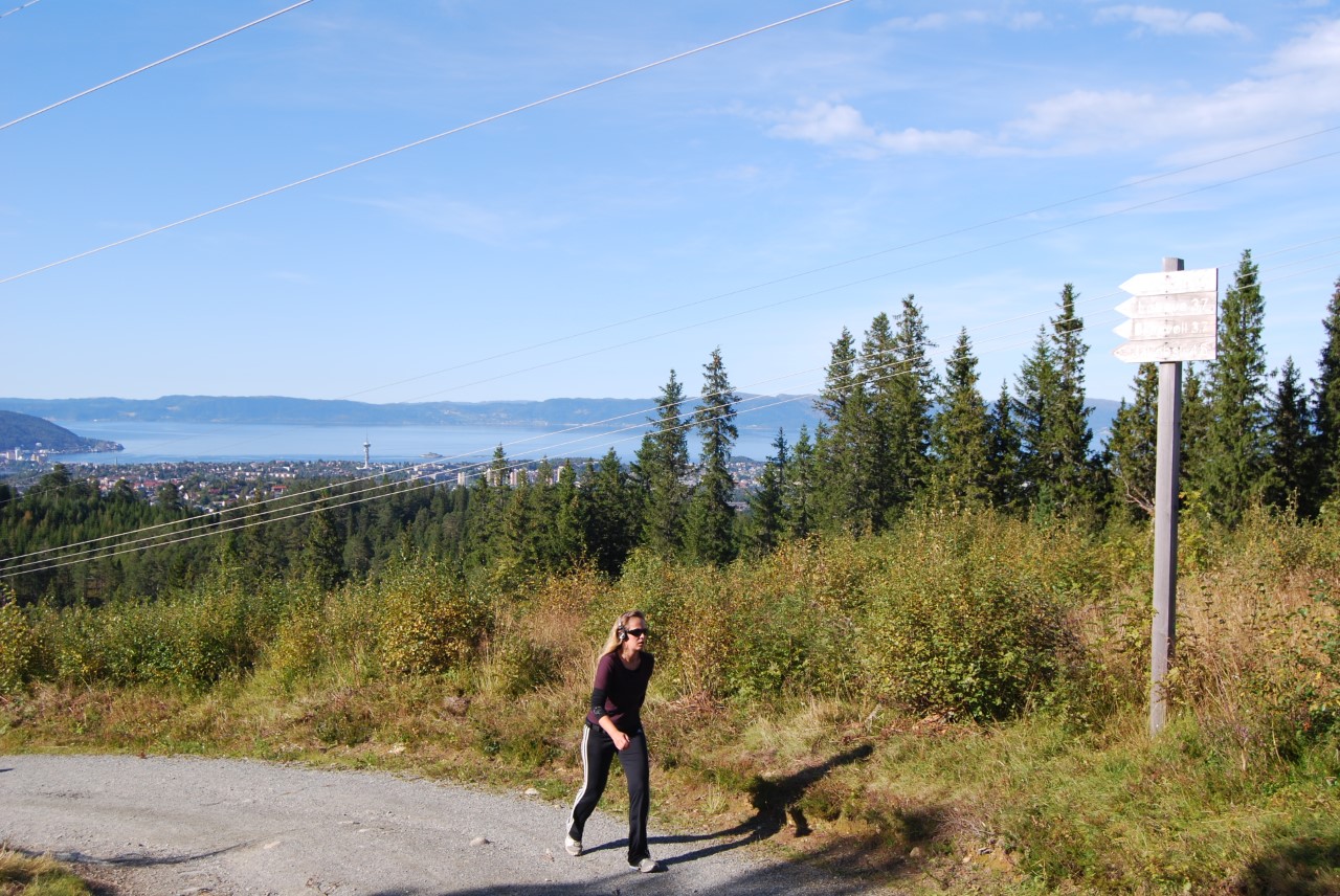 fottur-til-estenstadhytta-fra-lohove
