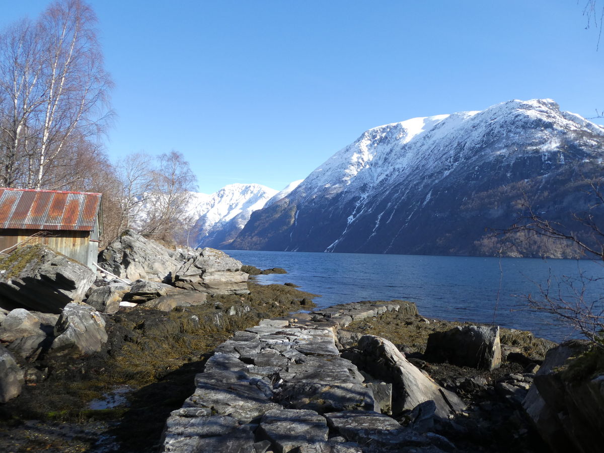 Den Trondhjemske postvegen fra Ljøen til Ljøkaia