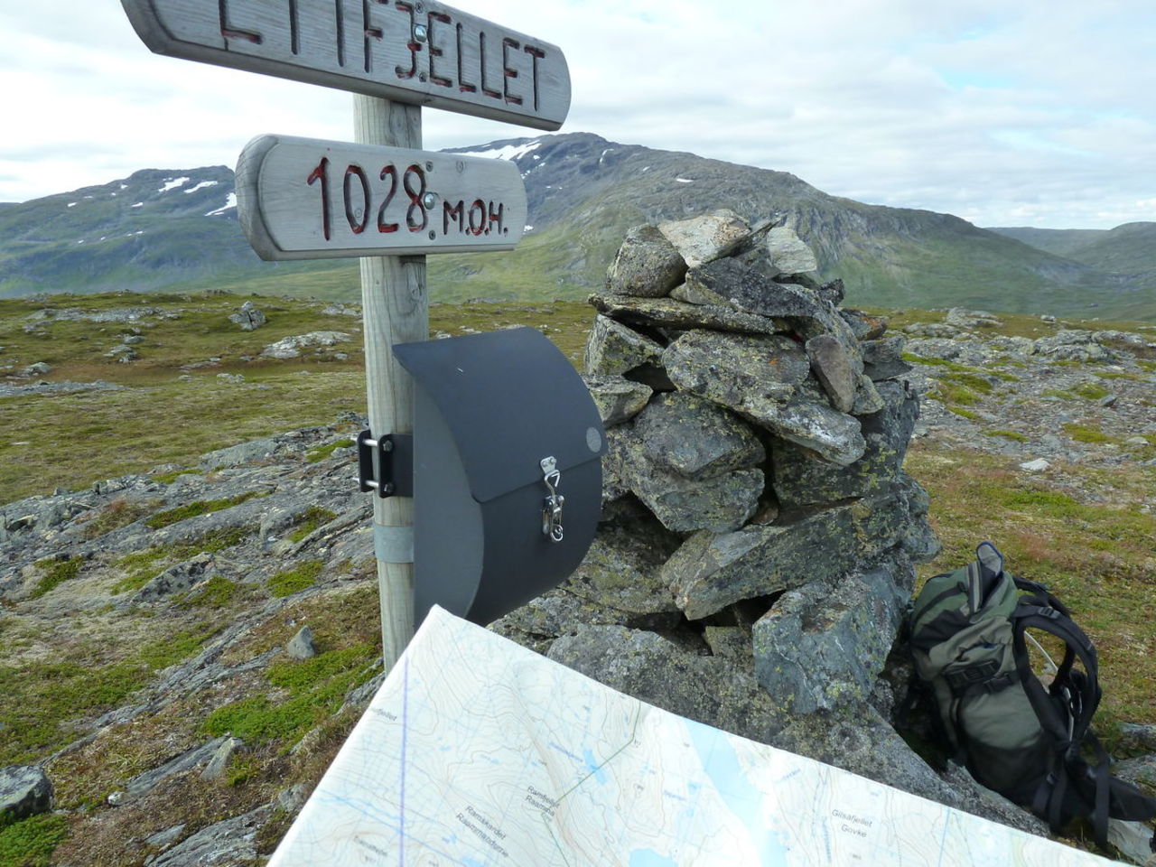 Over topper til Ramfjellet | UT.no