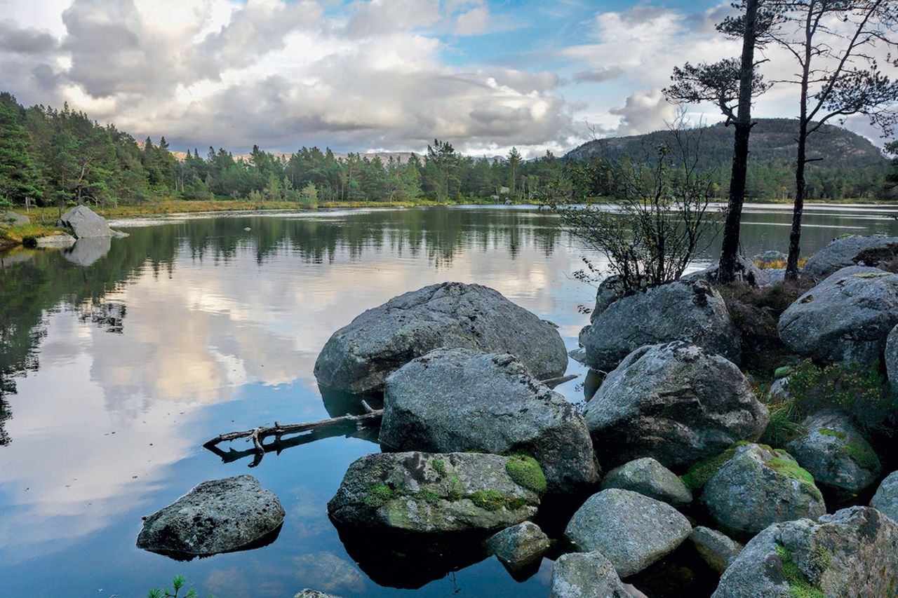 Rundtur Preikestolhytta - Vatnerindane