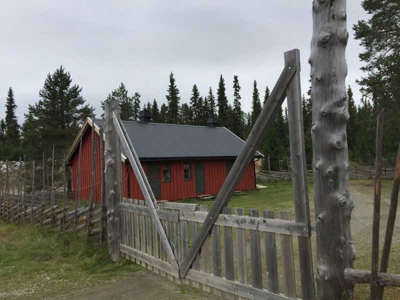 Skolla ubetjent hytte