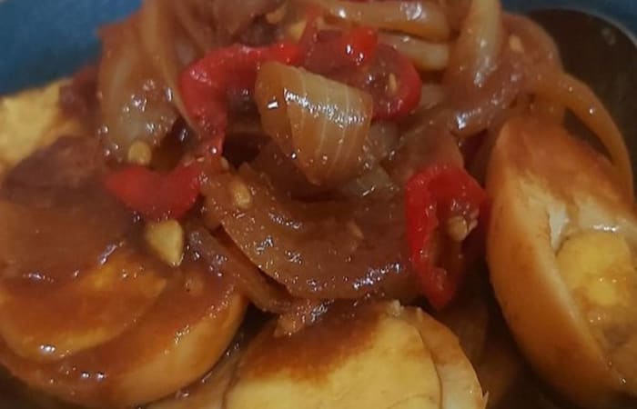Resep Telur Ayam Bumbu Kecap Paling Mudah dan Enak