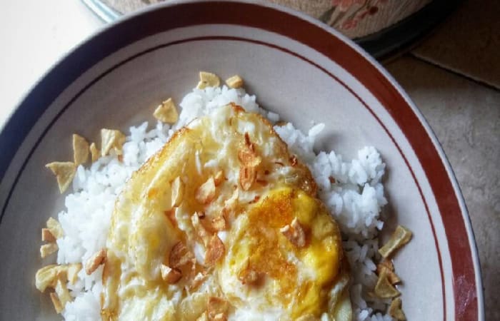 Resep Nasi Telur Bawang Putih Dengan Bahan Sederhana