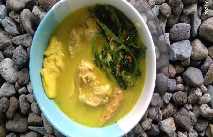 Resep Gulai Ayam Daun Ubi Plus Tahu Tempe Rasanya Maknyus