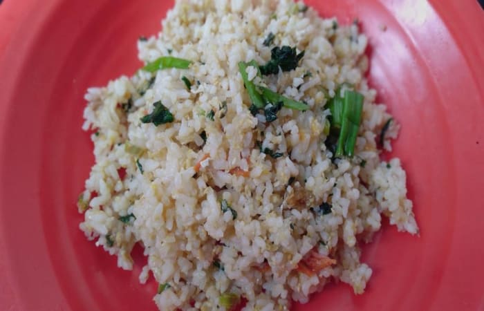 Resep Nasi Goreng Putih Kangkung Favorit Bunda