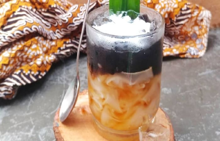 Resep  Es Kelacin Khas Sulawesi Barat Dijamin Nikmat dan Mudah