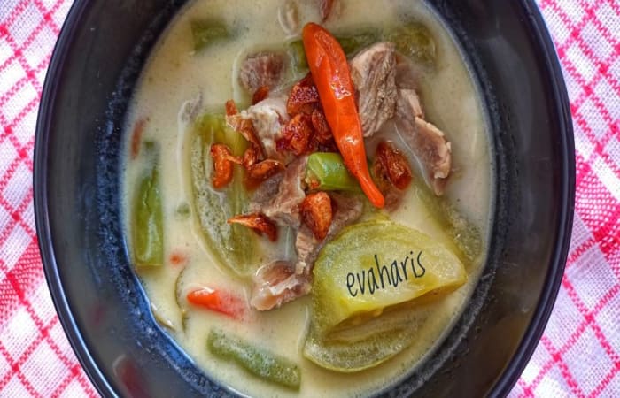 Resep Garang Asem Santan Daging Dijamin Nikmat dan Mudah