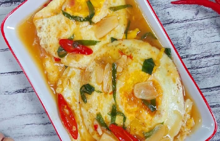 Resep Telur Ceplok Saus Tiram Mudah dan Praktis Dihidangkan