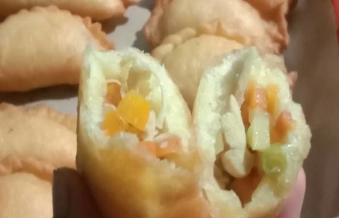 Resep Panada Ayam Sayur Paling Mudah dan Enak