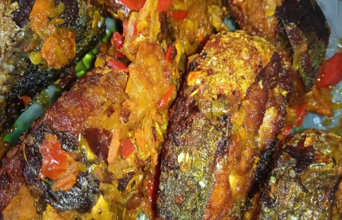 Resep Pesmol Ikan Salem Paling Mudah dan Enak
