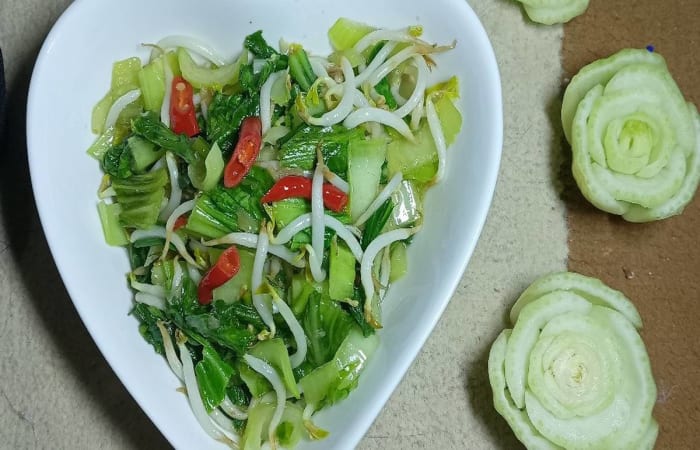 Resep Tumis Pokcoy amp Toge menu Sahur Sat Set Favorit Bunda