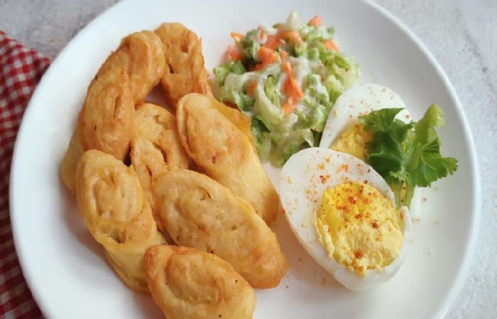 Resep Tahu Egg Roll Mudah dan Praktis Dihidangkan