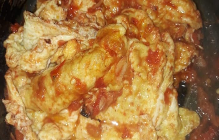 Resep Sambal Telur Dadar ala Anak Kos Paling Mudah dan Enak