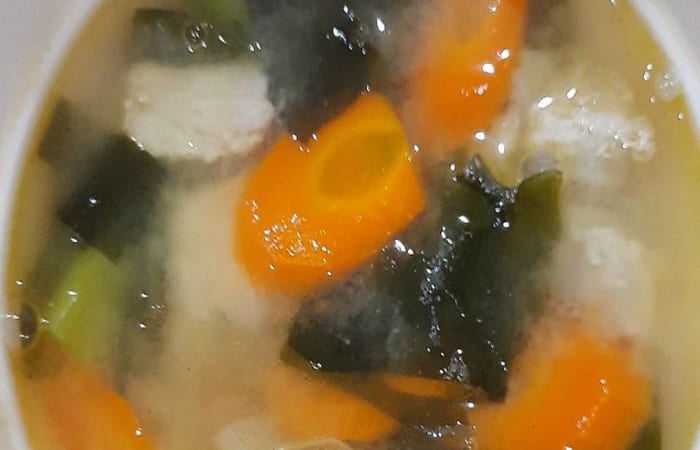 Resep Sup Miso Tuna Mudah dan Praktis Dihidangkan
