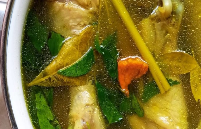 Resep Sup Ayam Rempah Rasanya Maknyus