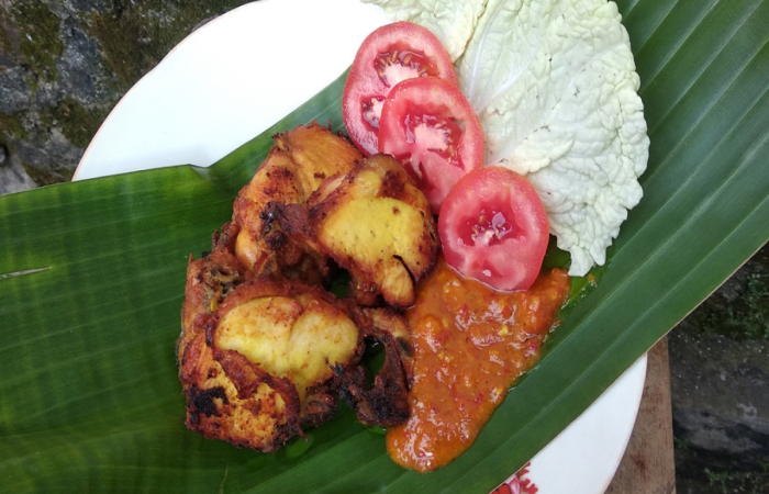 Resep Ayam Goreng Sasando  Khas Nusa Tenggara Timur Dengan Bahan Sederhana