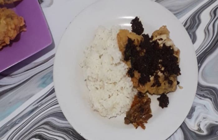 Resep Ayam Geprek Sambel Item Bebek Madura Dijamin Nikmat dan Mudah