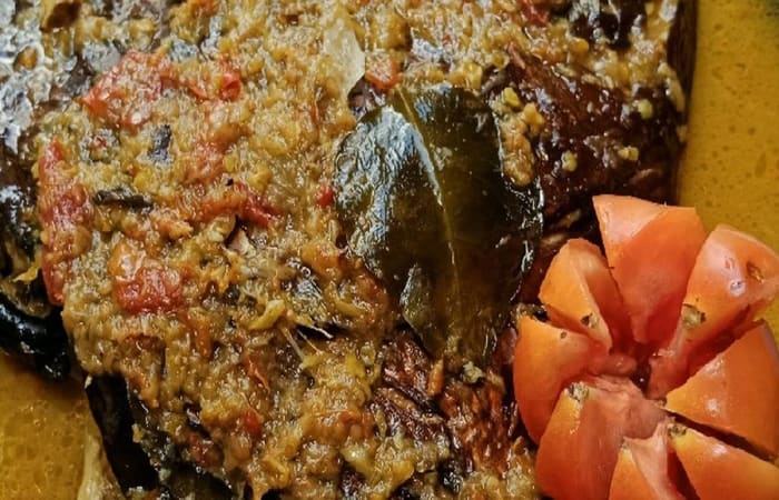 Resep  Kepala Ikan Asap Kuah Kuning Rasanya Maknyus