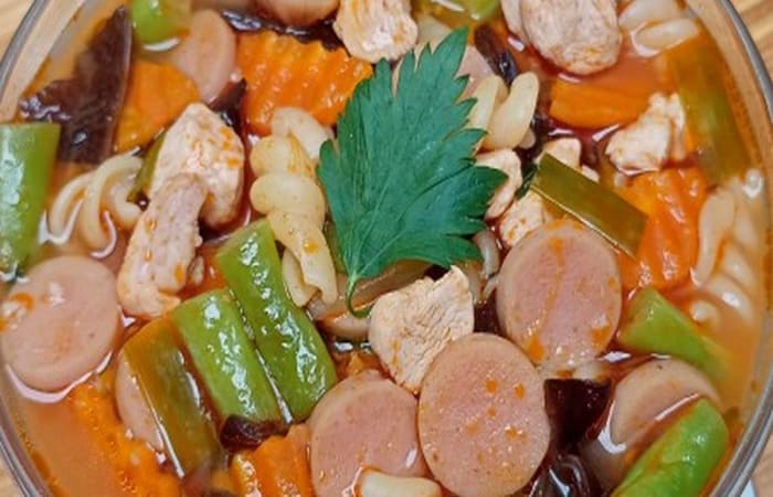 Resep Sup Merah Paling Praktis dan Simple