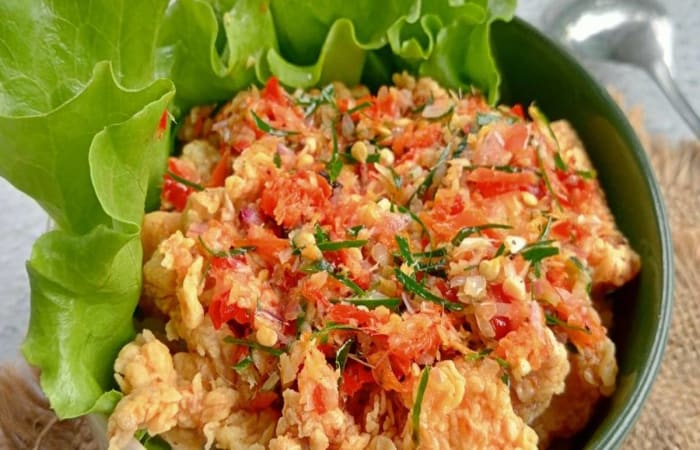 Resep Rice Bowl Ayam Krispi Sambal Matah Dengan Bahan Sederhana