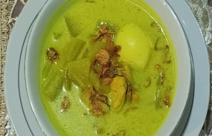 Resep Lodeh Labu Siam Ayam Telur Paling Mudah dan Enak