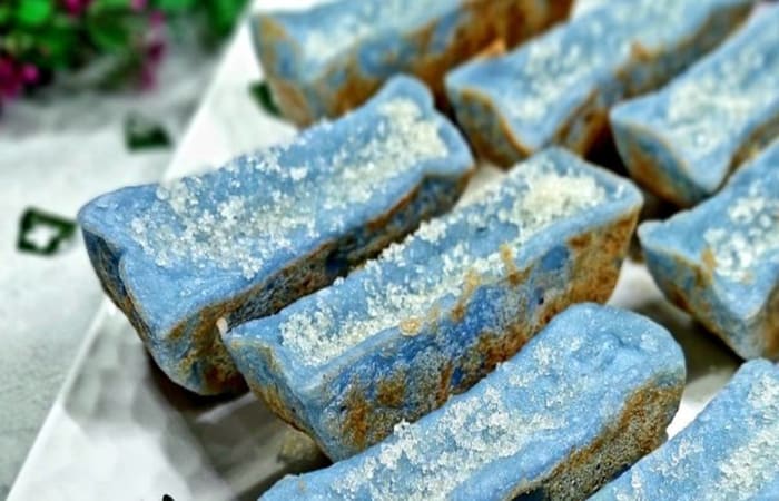 Resep Kue Pancongbandros Kembang Telang(650) Mudah dan Praktis Dihidangkan