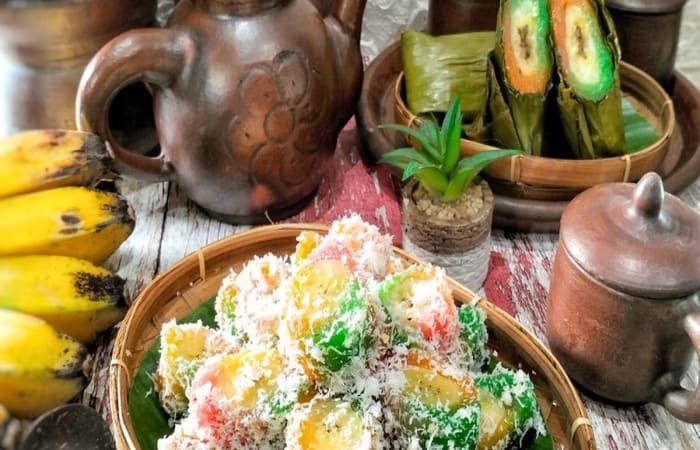 Resep Kue Kacamata  Kue Mata Roda Kue Putri Noong Rasanya Maknyus