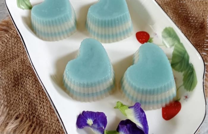 Resep Kue Lapis Bunga Telang Paling Mudah dan Enak