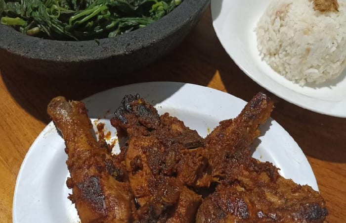 Resep Ayam Bakar Panggang Taliwang 62 Paling Mudah dan Enak