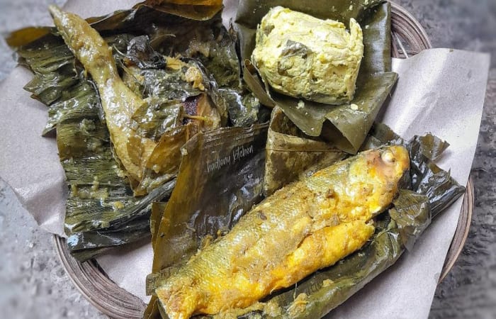 Resep Aneka Pepes (ayam, Bandeng &amp Tahu Jamur) Dengan Bahan Sederhana