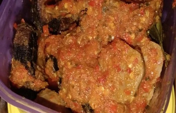 Resep Ikan Tongkol Bumbu Hitam Khas Madura Paling Praktis dan Simple