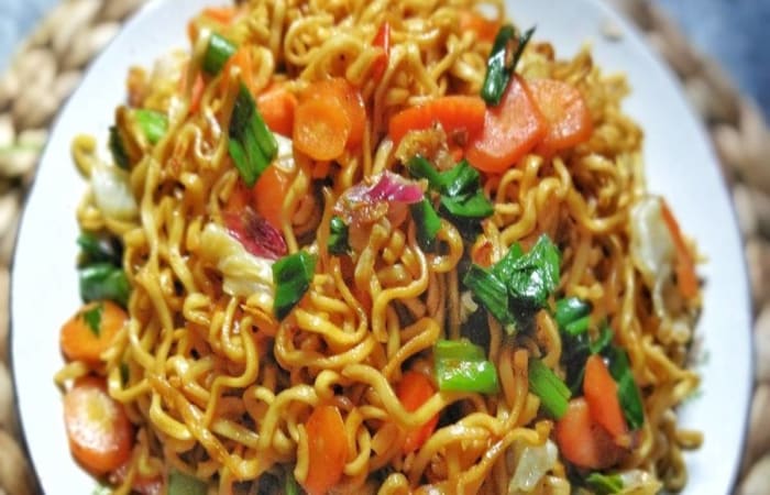 Resep Mie Goreng Pipih Bakso Paling Praktis dan Simple