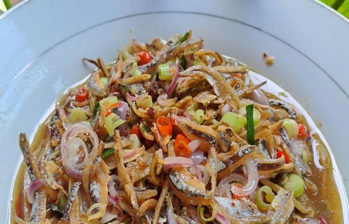 Resep Teri Sambal Matah Favorit Bunda