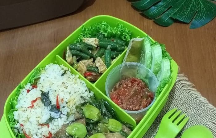 Resep Bekal Kerja Nasi Liwet Paling Praktis dan Simple