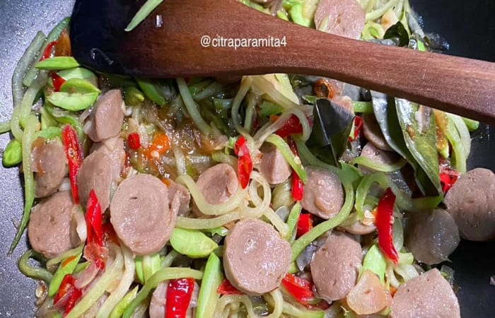 Resep Oseng Bakso Pete Labu Siam Favorit Bunda