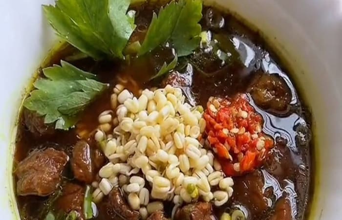 Resep Rawon Daging Sapi Khas Jawa Timur Dijamin Nikmat dan Mudah