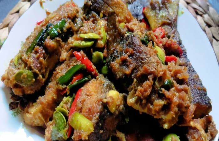Resep Pesmol Bandeng Pete Betawi (dengan Kelapa Gongseng) Paling Praktis dan Simple