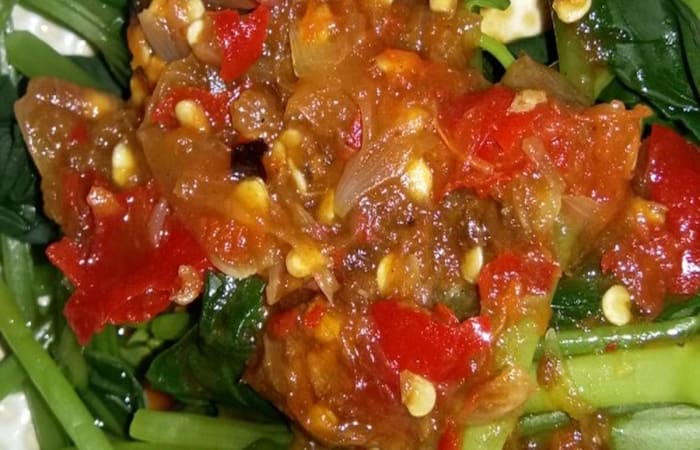 Resep Brambang Asem  Plecing Khas Solo Paling Praktis dan Simple