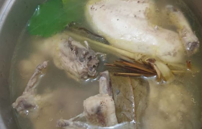 Resep Soto Kudus Mudah dan Praktis Dihidangkan