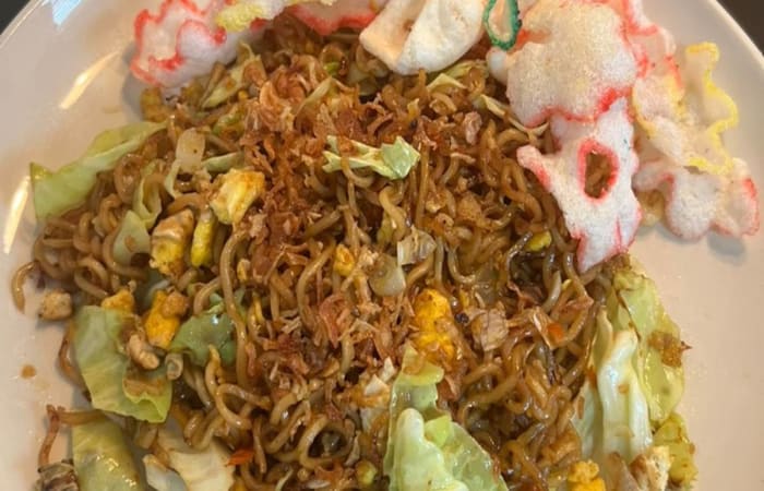 Resep Mie Goreng Tektek Sambal Terasi Dengan Bahan Sederhana